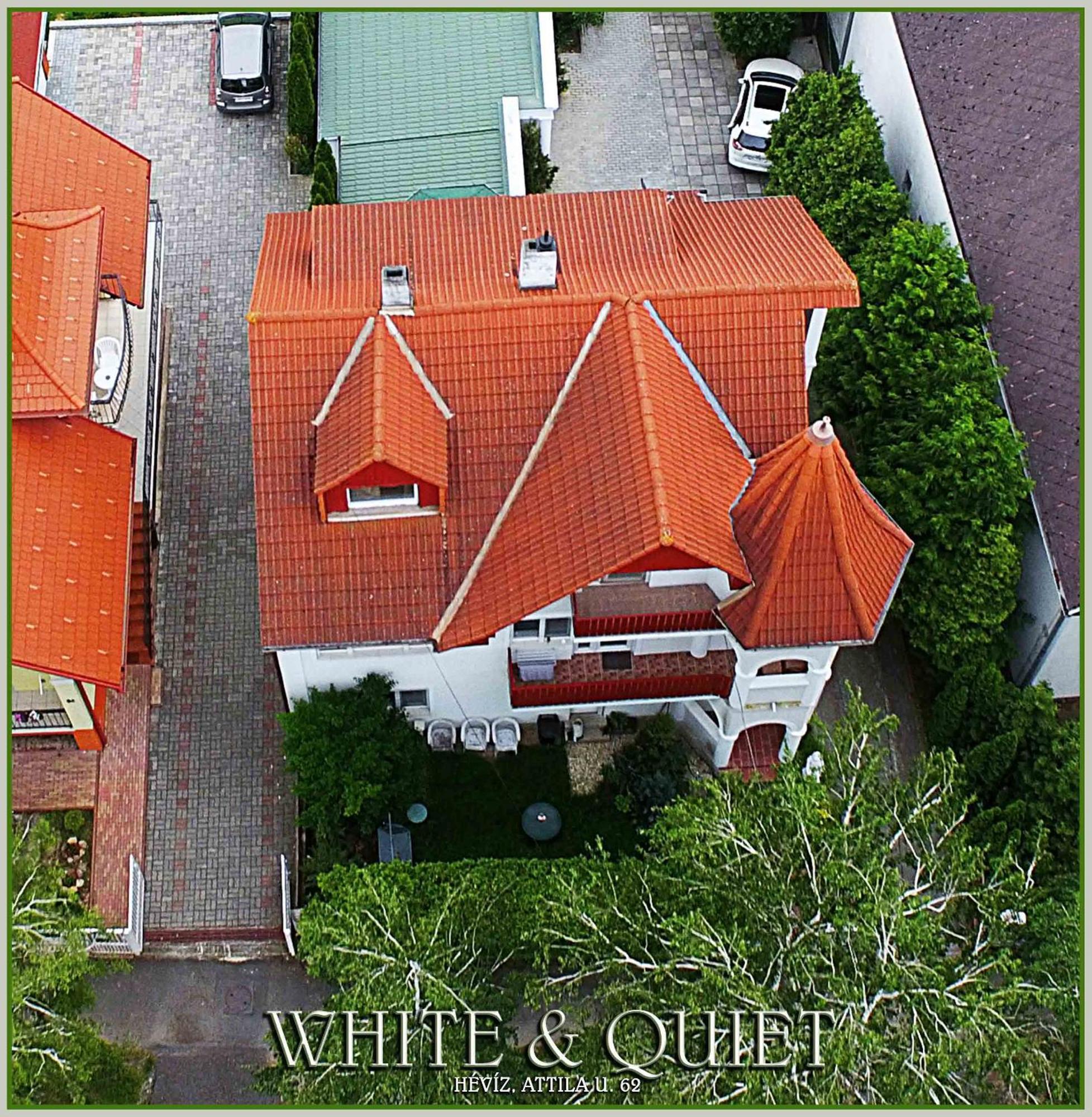 White&Quiet Apartment House Hévíz Buitenkant foto